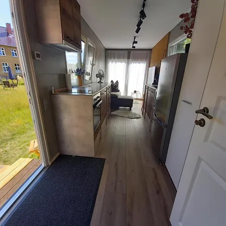 Tinyhaus In 16845 Mitten Im Dorf Tiny House Holiday home