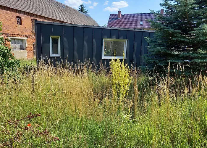 Casa vacanze Tinyhaus In 16845 Mitten Im Dorf Tiny House *